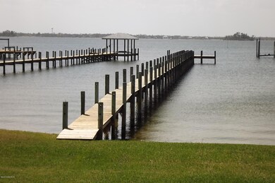 4690 Hwy A1A - Dock