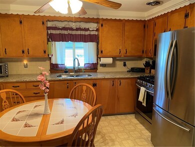 19 Kermit Ave, Cranston, RI 02920 - photo 5