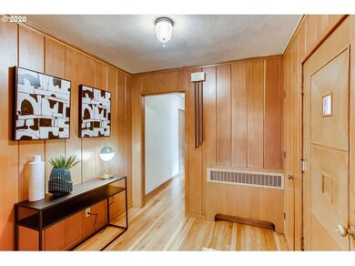 Entrance/Foyer