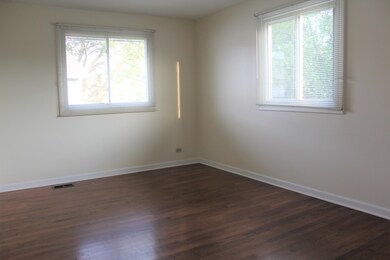 1656 Castbourne Ct, Wheaton, IL 60189 - photo 3