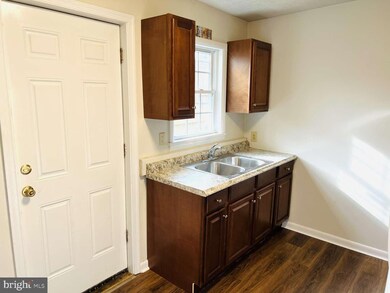 1 Campbell Ave, Lancaster, PA 17603 - photo 4