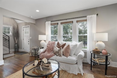 812 N Edison Ave, Royal Oak, MI 48067 - photo 7