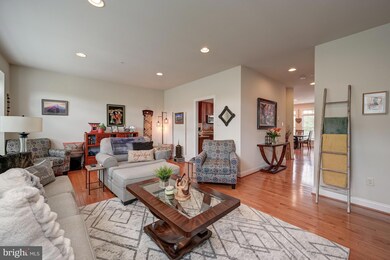 9715 Scentless Rose Way, Laurel, MD 20723 - photo 3