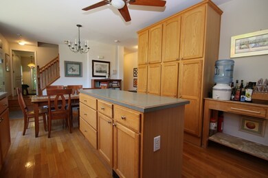 4 Ferncliff Ave, Saugus, MA 01906 - photo 5