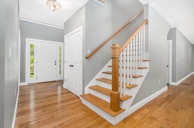 26 Coburn Ave, Nashua, NH 03063 - photo 5