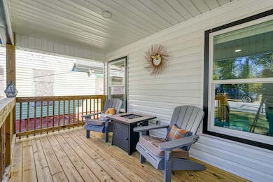 279 Ernest L Collins Ave, Spartanburg, SC 29306 - photo 4