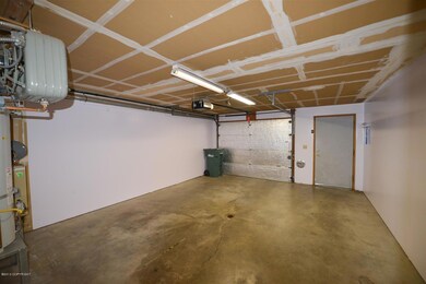 Garage 1