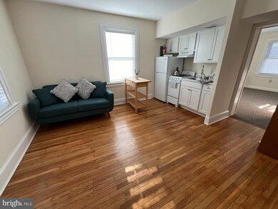 410 Cottman St unit 2C, Jenkintown, PA 19046 - photo 3