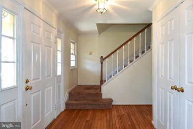 13474 Stream Valley Dr, Chantilly, VA 20151 - photo 3