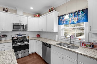 550 Wakefield St unit 3, West Warwick, RI 02893 - photo 7