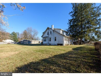 15 Duffryn Ave unit 2ND FL, Malvern, PA 19355 - photo 4