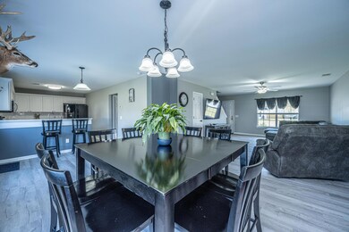 3069MapleleafDr14