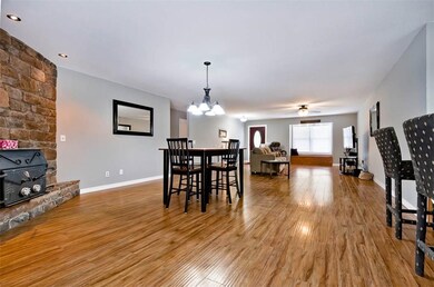 215 NW K St, Bentonville, AR 72712 - photo 6