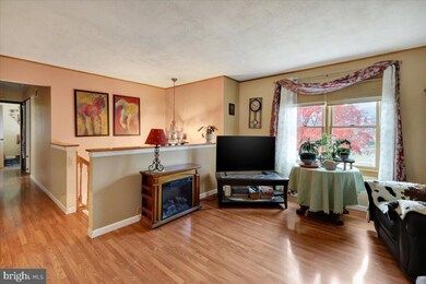 112 Harvest Ln, Reading, PA 19606 - photo 7