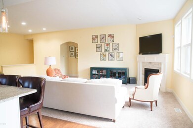 2959 Woodridge circle NE GR (14 of 69)