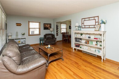 2626 Aurora Ave, Des Moines, IA 50310 - photo 6