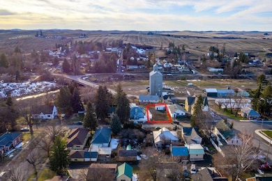 321 S Crosby St, Tekoa, WA 99033 - photo 6