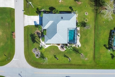 OVERSIZED CORNER LOT!