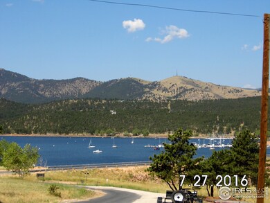 Carter Lake minutes away