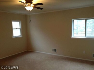 17337 Fletchall Rd, Poolesville, MD 20837 - photo 5