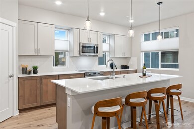 13730 Manor Way unit F1, Lynnwood, WA 98087 - photo 5