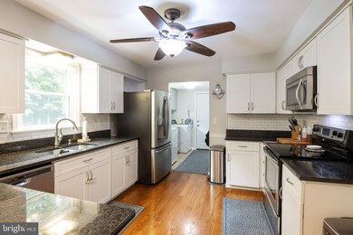 23 Constantine Dr, Phoenix, MD 21131 - photo 4