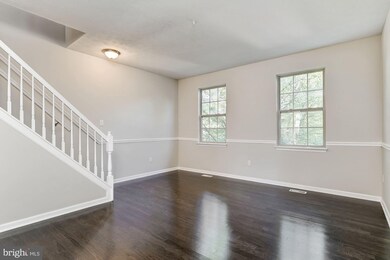 205 Toddson Ln, Owings Mills, MD 21117 - photo 4