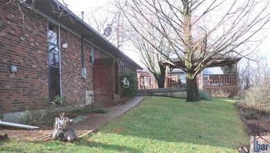 627 New Dixville Rd, Harrodsburg, KY 40330 - photo 3