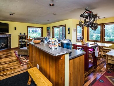 Kitchen-Dining-Family