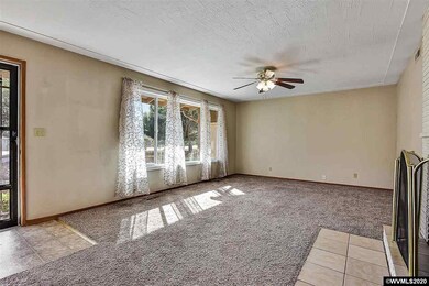 920 E Ellendale Ave, Dallas, OR 97338 - photo 6