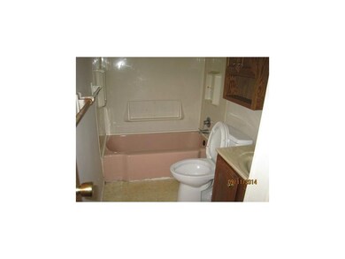 Full Bath.