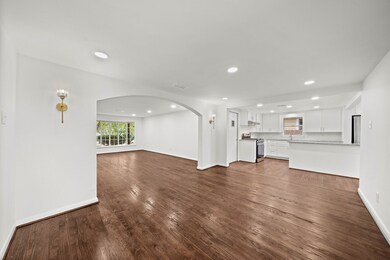 3014 Grovey St, Houston, TX 77026 - photo 4