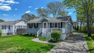 196 S Tibbetts Ave, Wells, ME 04090 - photo 2