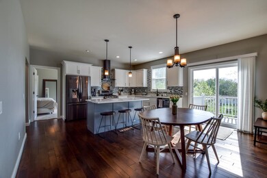 2709 Turnstone Cir, Fitchburg, WI 53719 - photo 4