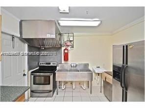 129 SE 5th St, Hallandale Beach, FL 33009 - photo 6