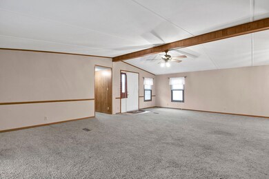 4449 Janice Marie Blvd, Obetz, OH 43207 - photo 5