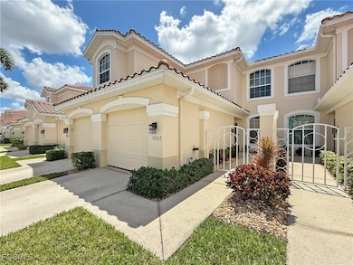 15055 Tamarind Cay Ct unit 1207, Fort Myers, FL 33908 - photo 2