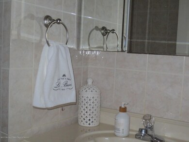 Bathroom(2)