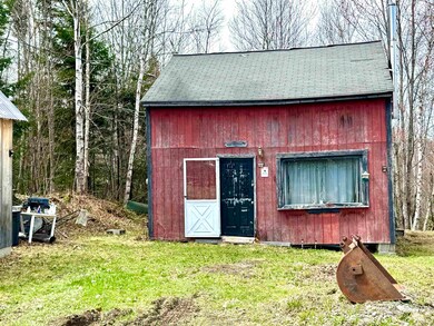 17 Spencer Rd, Stewartstown, NH 03576 - photo 3