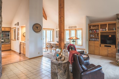 57636 Red Cedar Ln, Sunriver, OR 97707 - photo 4