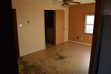 52714 Ida St, South Bend, IN 46637 - photo 4