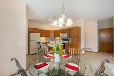 Kitchen/Dining Area