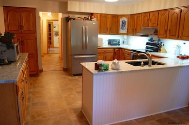 Photo 4