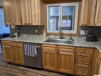 1155 Elm Ave, Garner, IA 50438 - photo 3