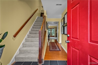 Entrance foyer w