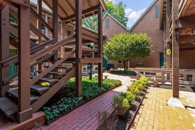 251 E Kossuth St unit A, Columbus, OH 43206 - photo 6