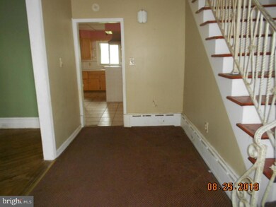 605 Arlington St, Tamaqua, PA 18252 - photo 2