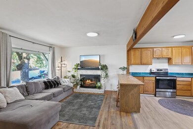 2516 N Rebecca St, Spokane, WA 99217 - photo 4