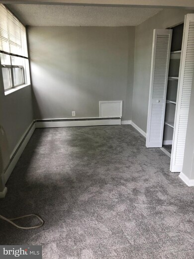 Radnor House unit 103, Bryn Mawr, PA 19010 - photo 4