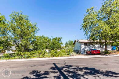 96 S Toquerville Blvd-2